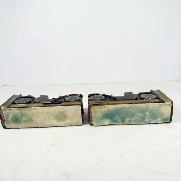 Vintage Japan Ceramic Antique Car Bookends Red Black Gold 6"x3" Pair - Picture 5 of 7